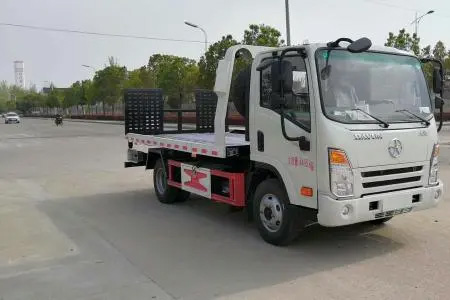 九江浔阳补轮胎机器 拖车服务平台 24小时高速道路救援,汽车高速拖车救援,搭电补胎